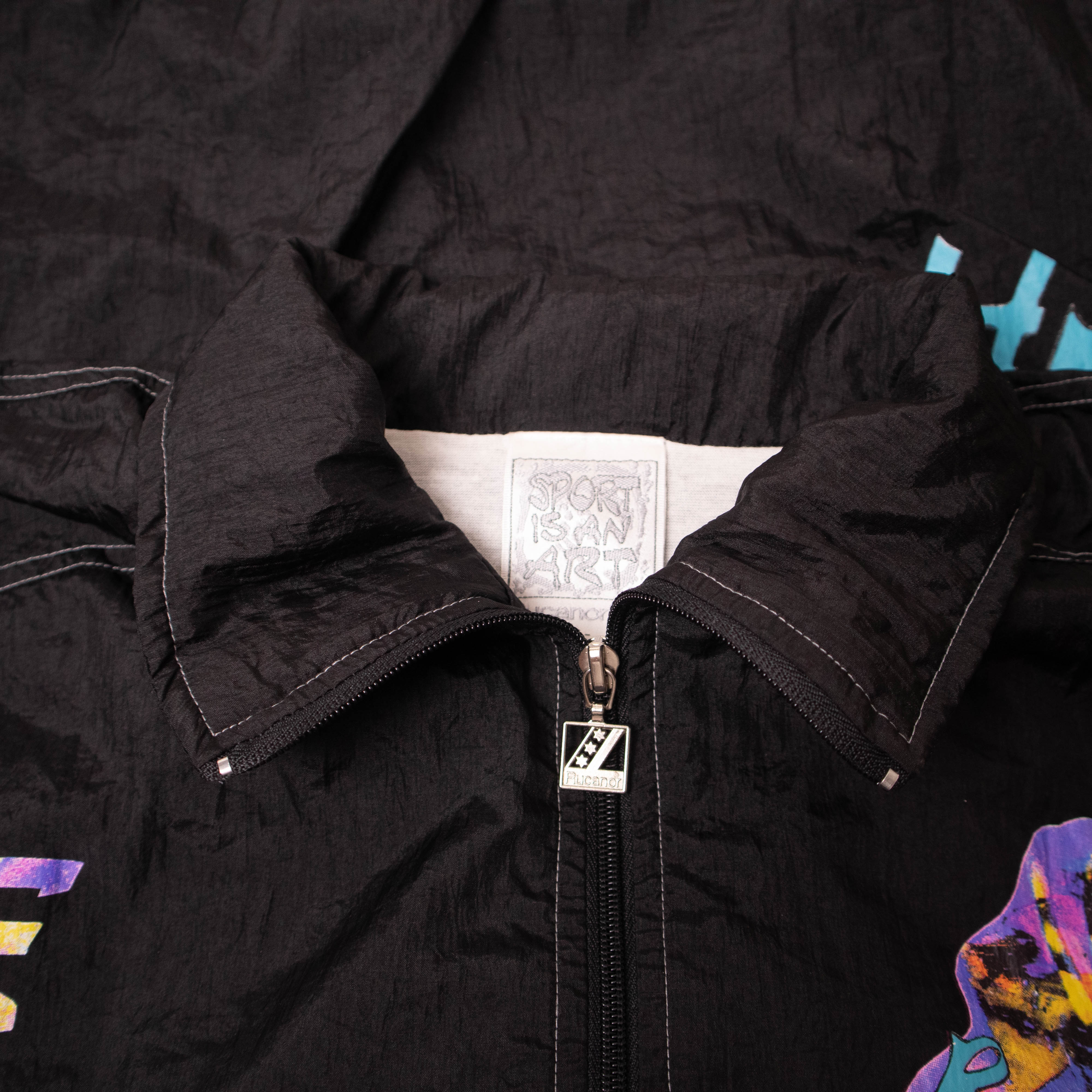 Vintage 90s black graphic printed Windbreaker Jacket - Size M