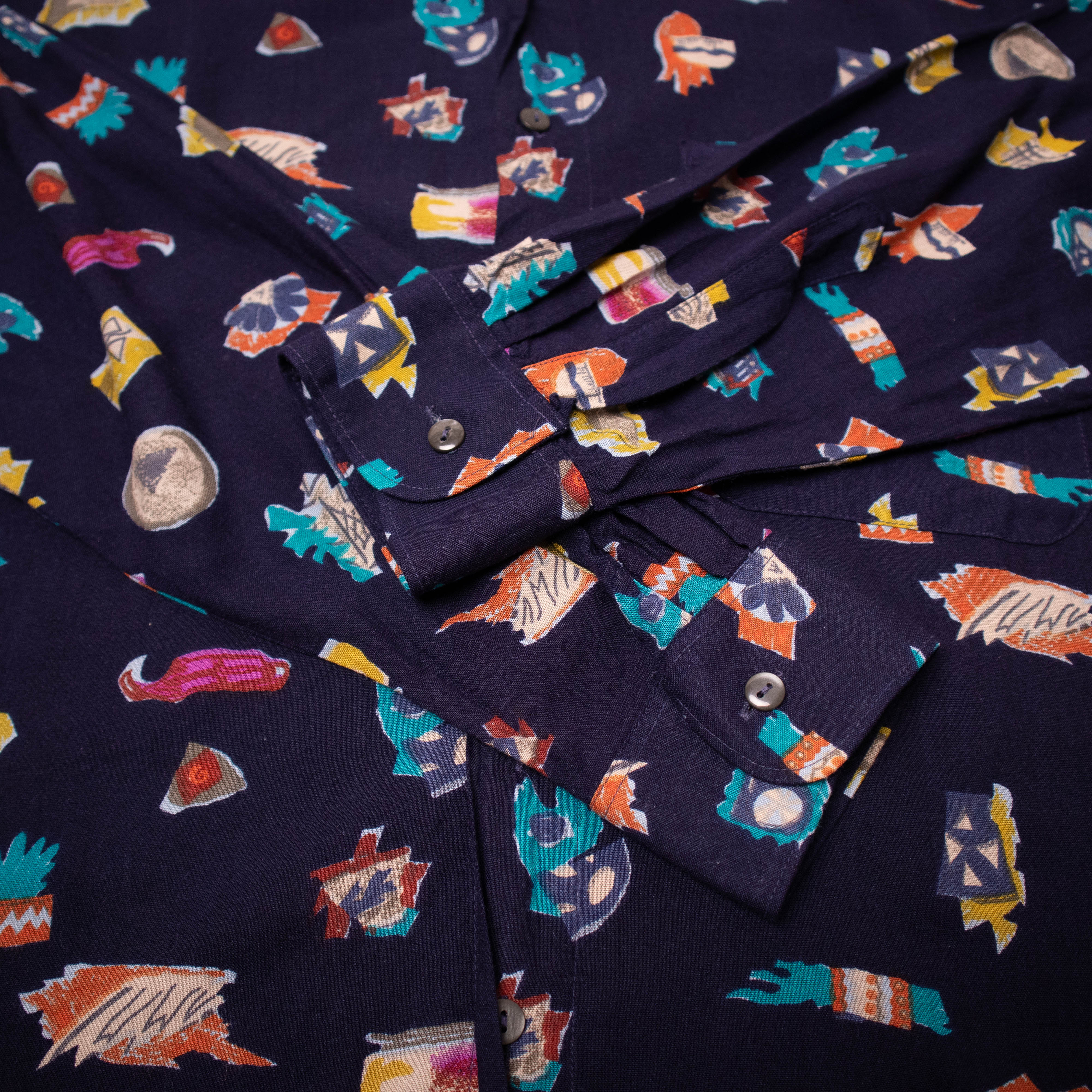 Vintage 90s navy blue New Fast fantasy print long sleeve Shirt - Size M/L