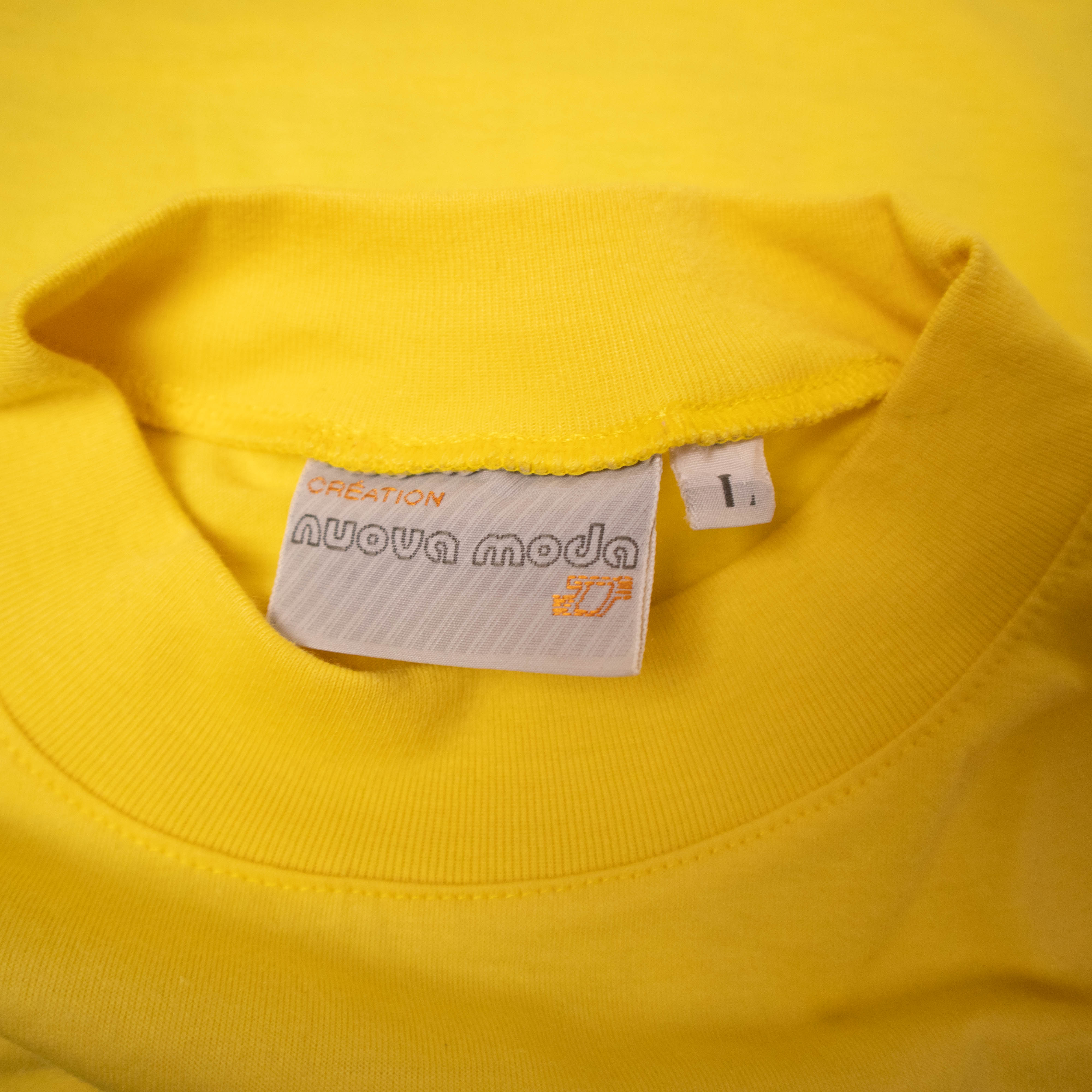 Vintage 90s yellow and pink graphic print T shirt - Size L/XL