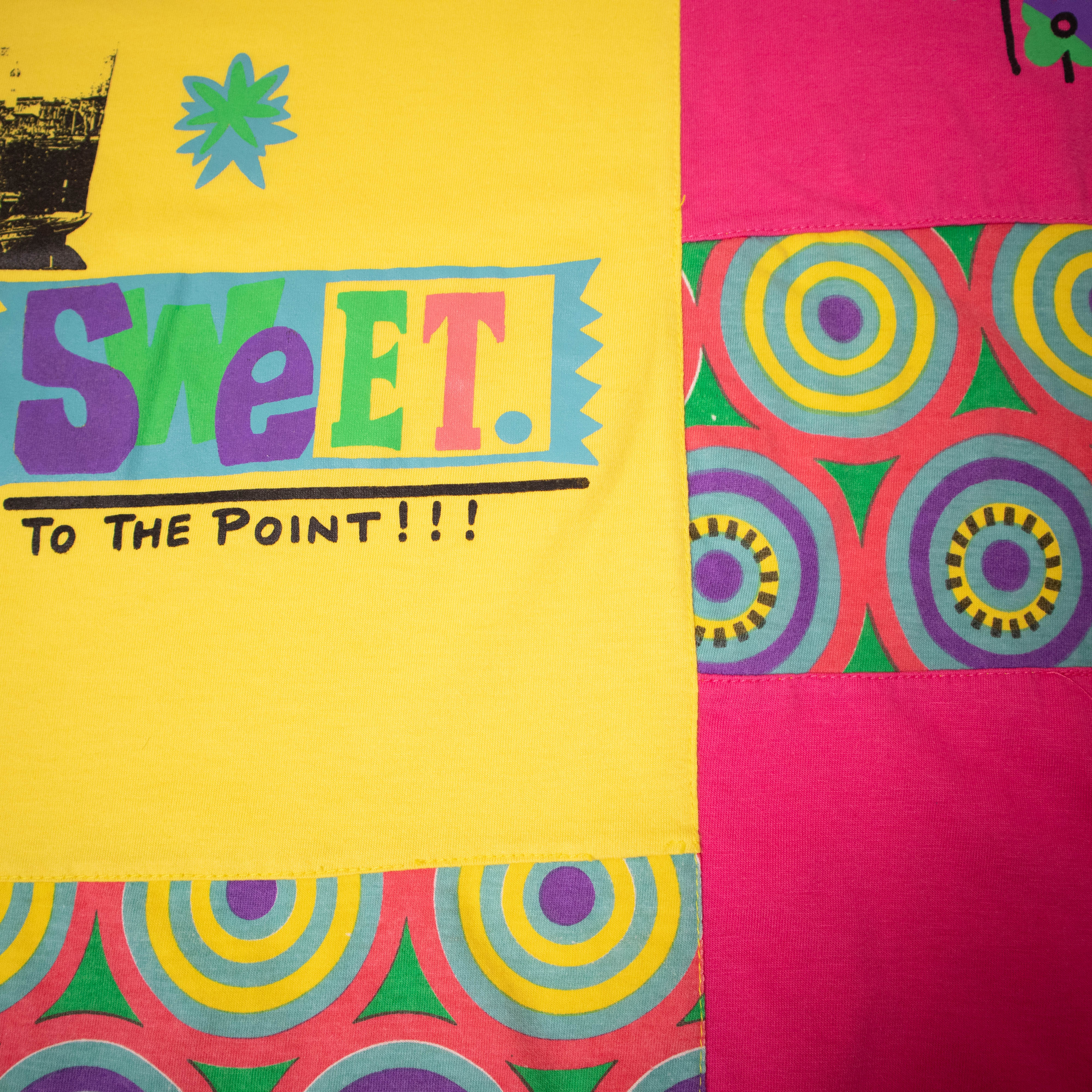 Vintage 90s yellow and pink graphic print T shirt - Size L/XL