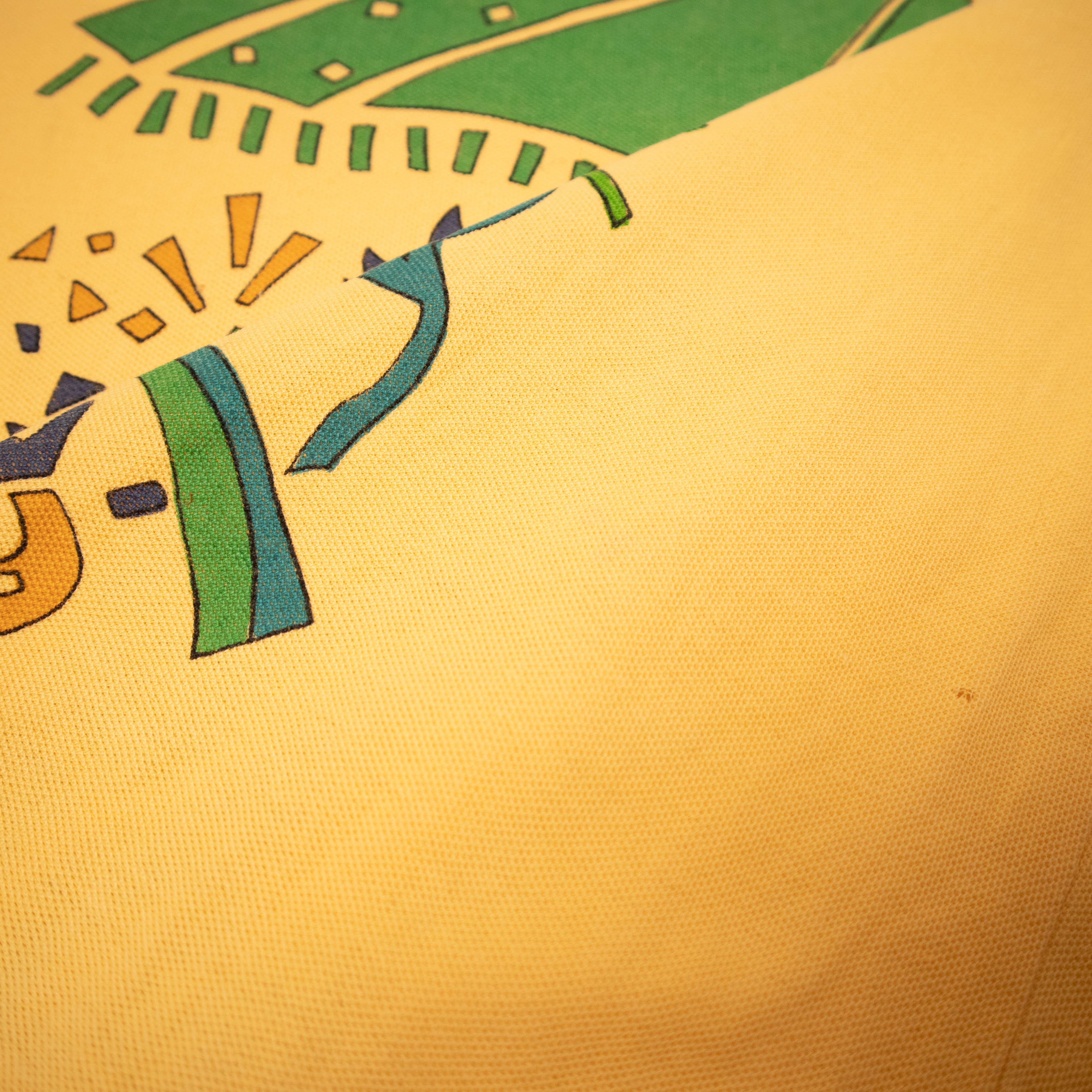 Vintage 90s yellow graphic animal print T shirt - Size XL/XXL