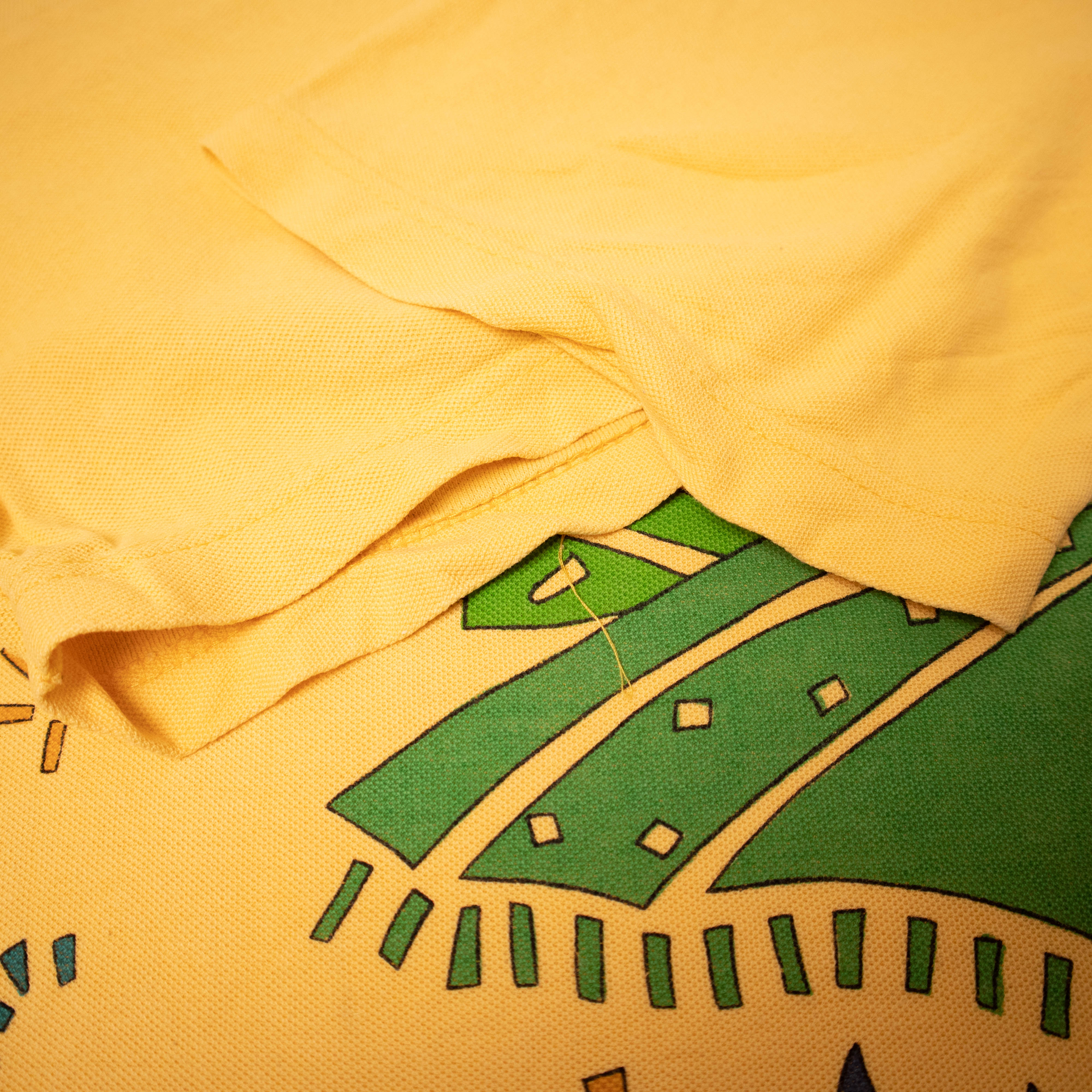 Vintage 90s yellow graphic animal print T shirt - Size XL/XXL