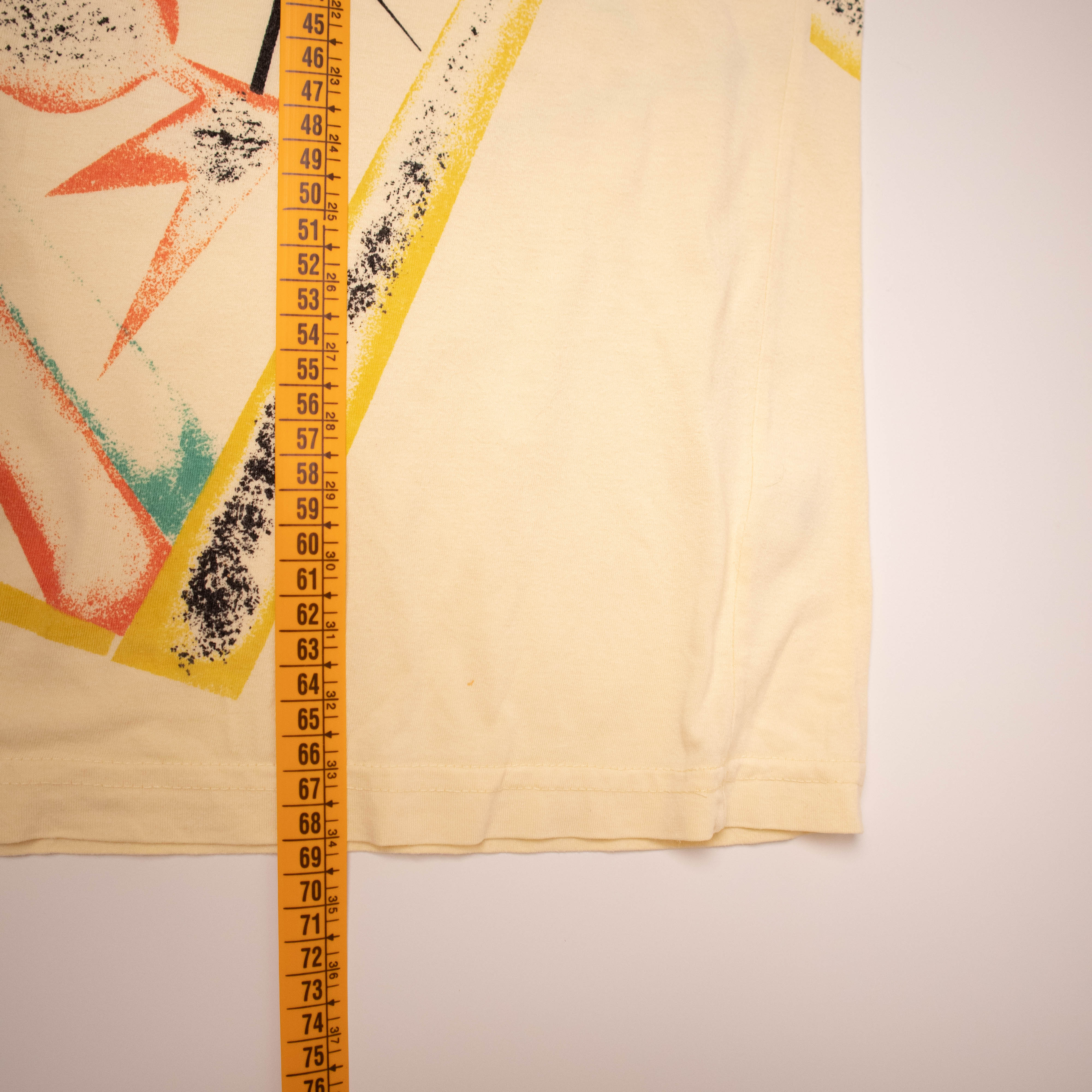 Vintage 90s beige abstract graphic T shirt - Size L/XL