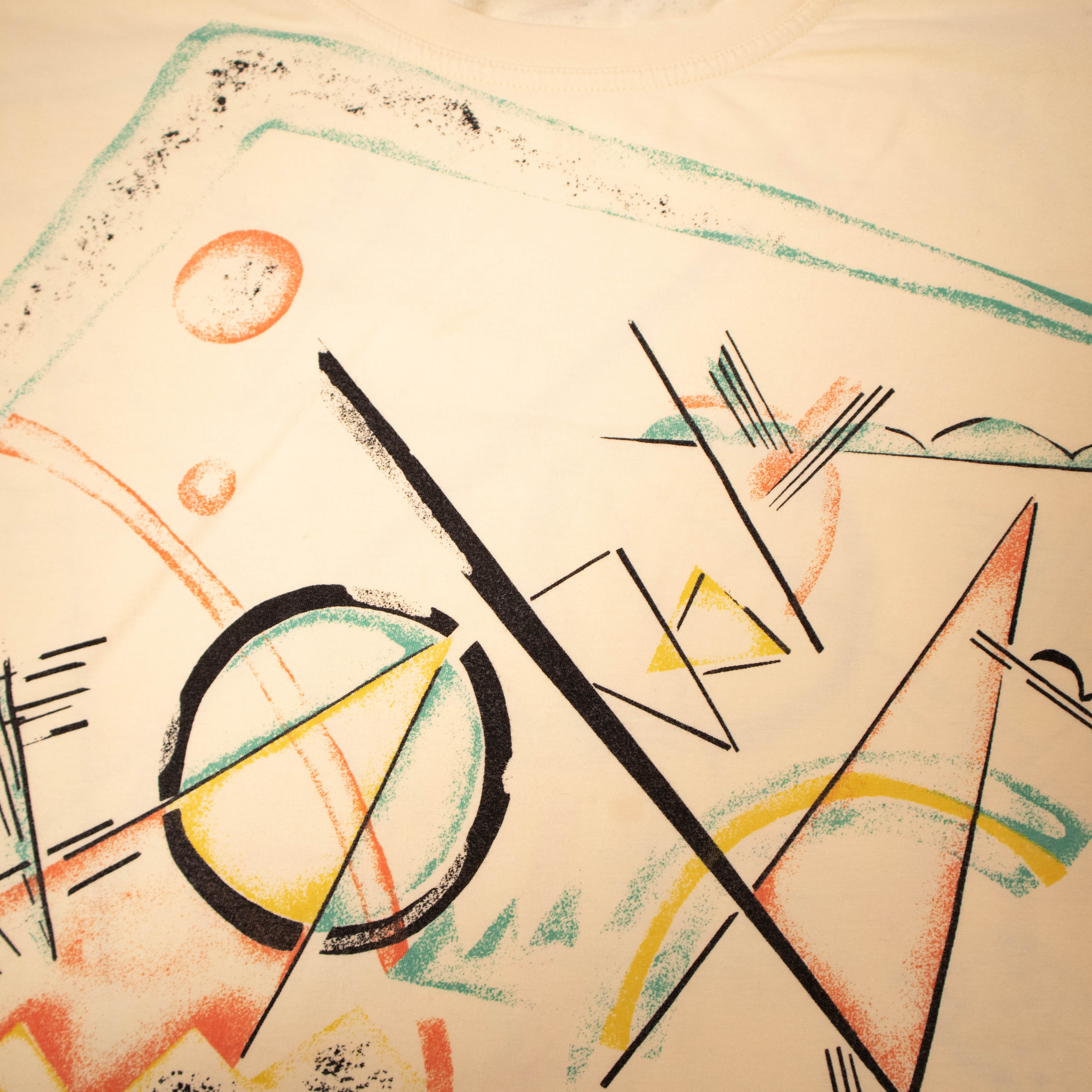 Vintage 90s beige abstract graphic T shirt - Size L/XL