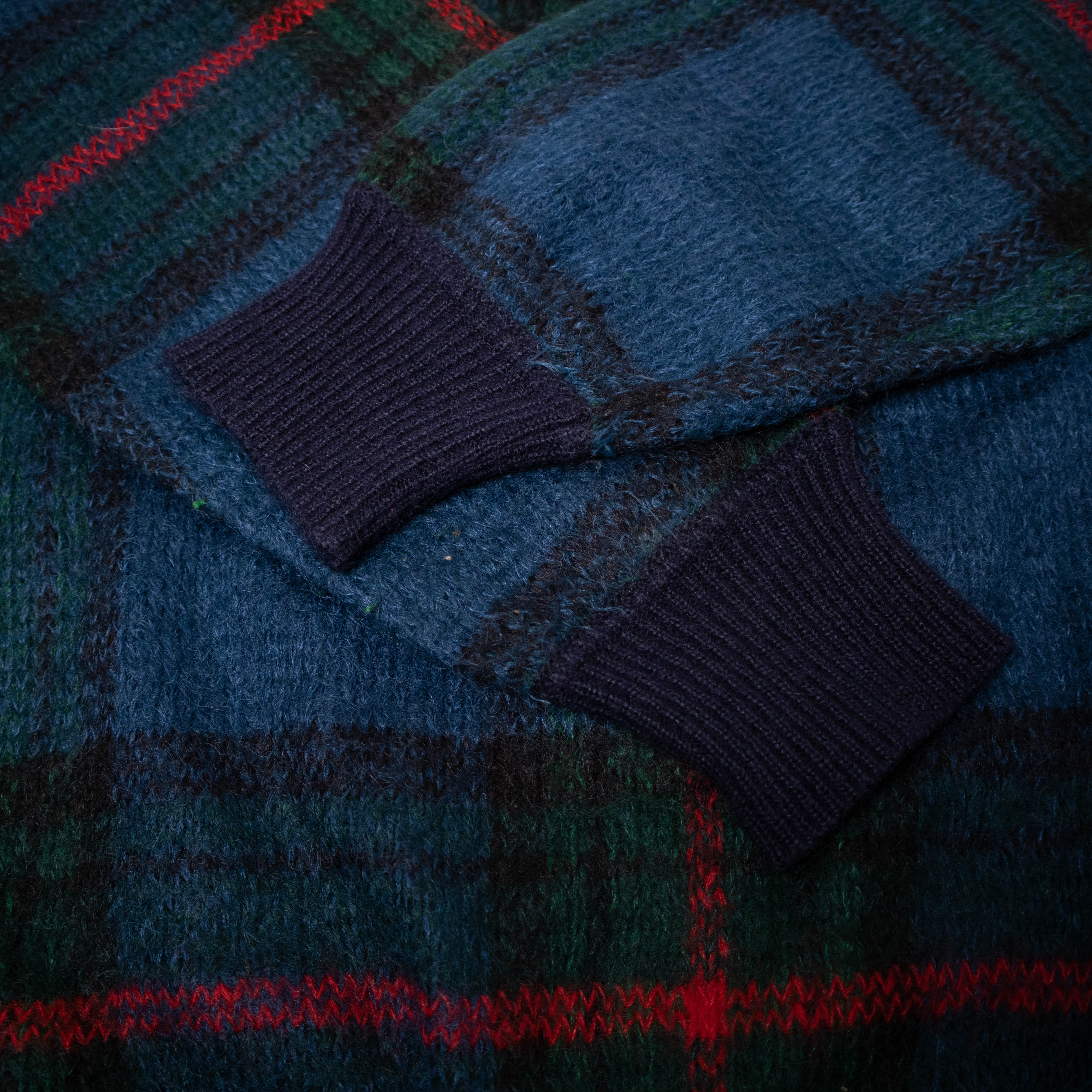 Vintage 80s 90s navy and green plaid pattern 60% mohair Sweater - Size XL