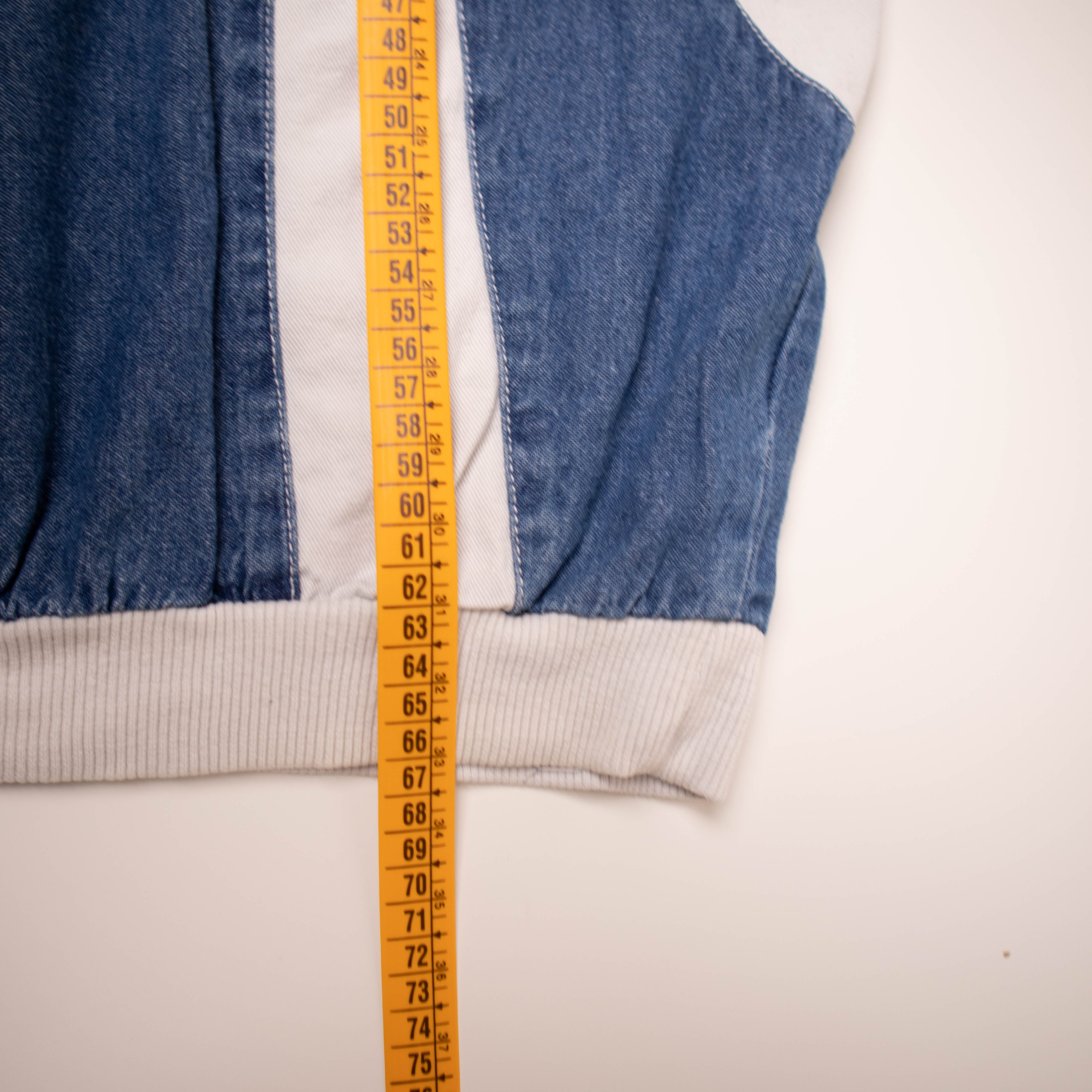 Vintage 80s 90s white and blue jeans quarter zip Sweatshirt - Size M