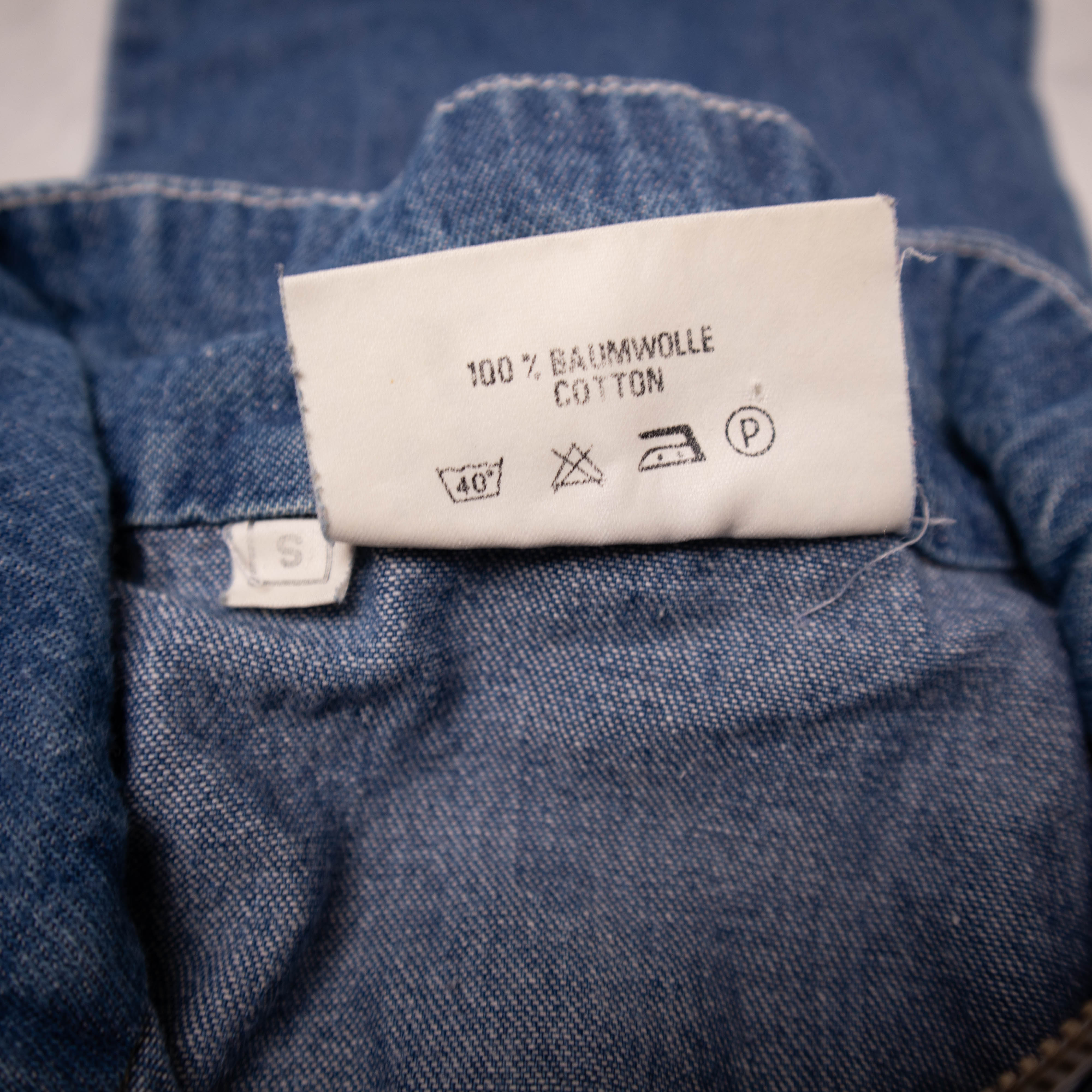 Vintage 80s 90s white and blue jeans quarter zip Sweatshirt - Size M