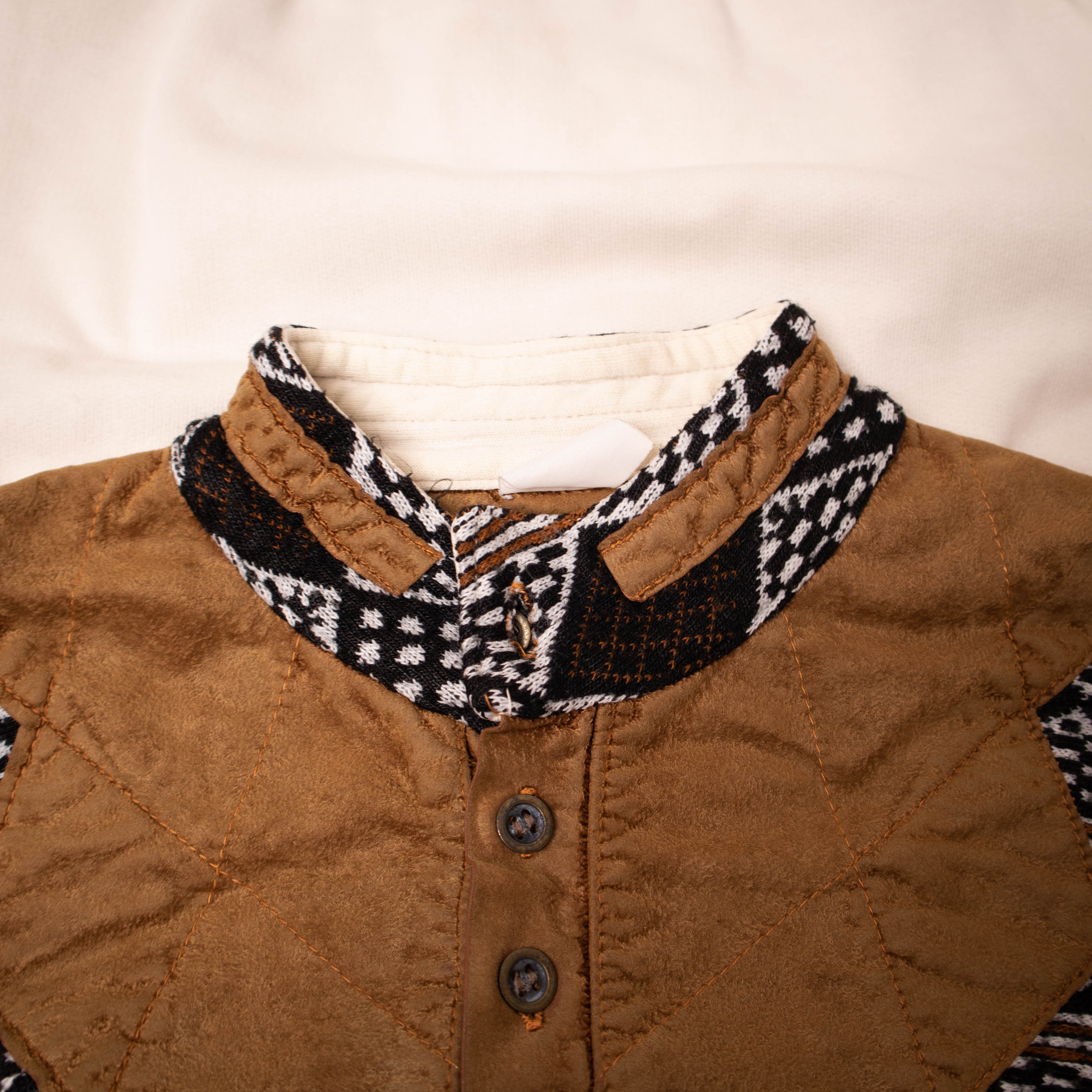 Vintage 80s 90s brown and white aztec pattern buttoned Sweatshirt - Size L/XL