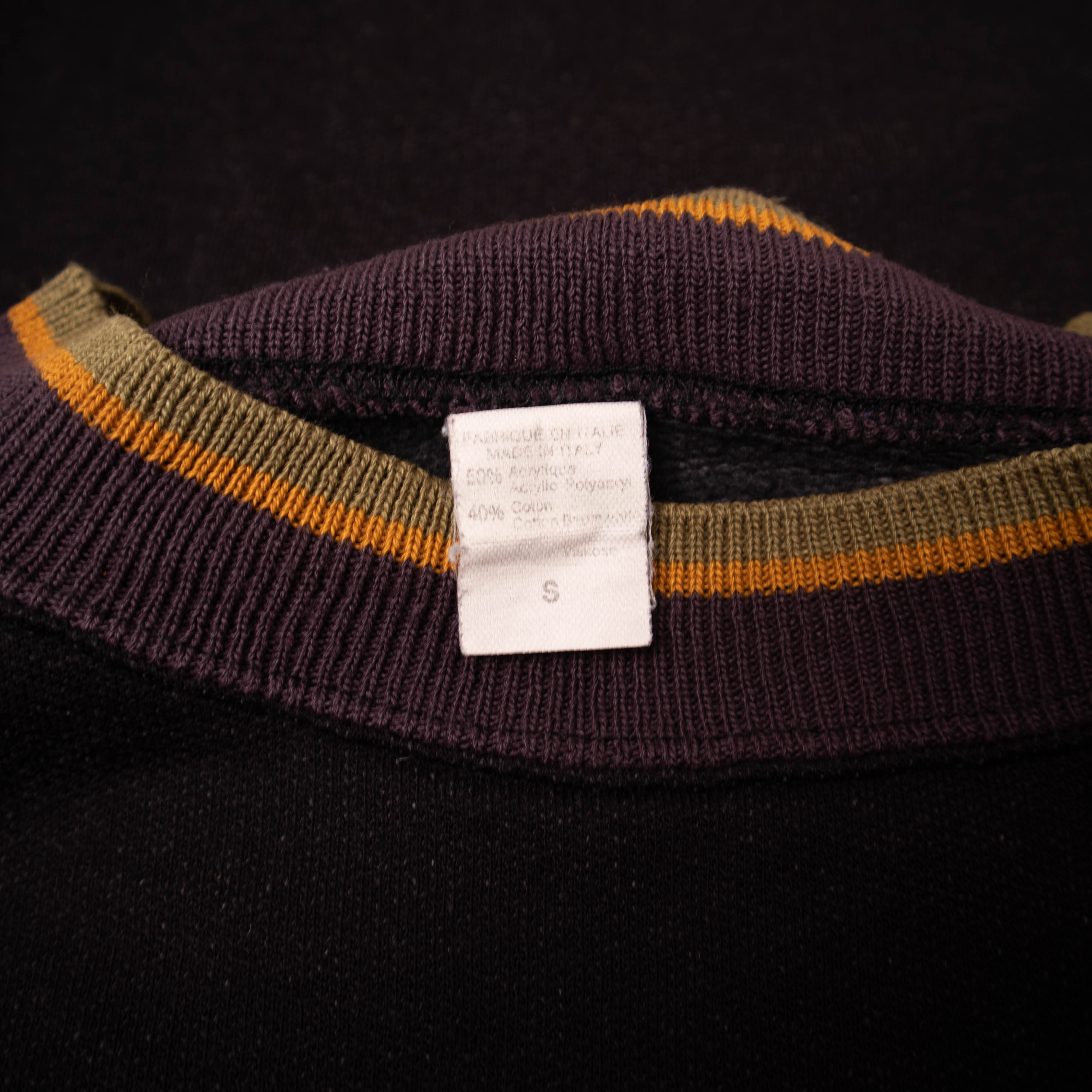 Vintage 80s 90s black embroidered Sweatshirt - Size M