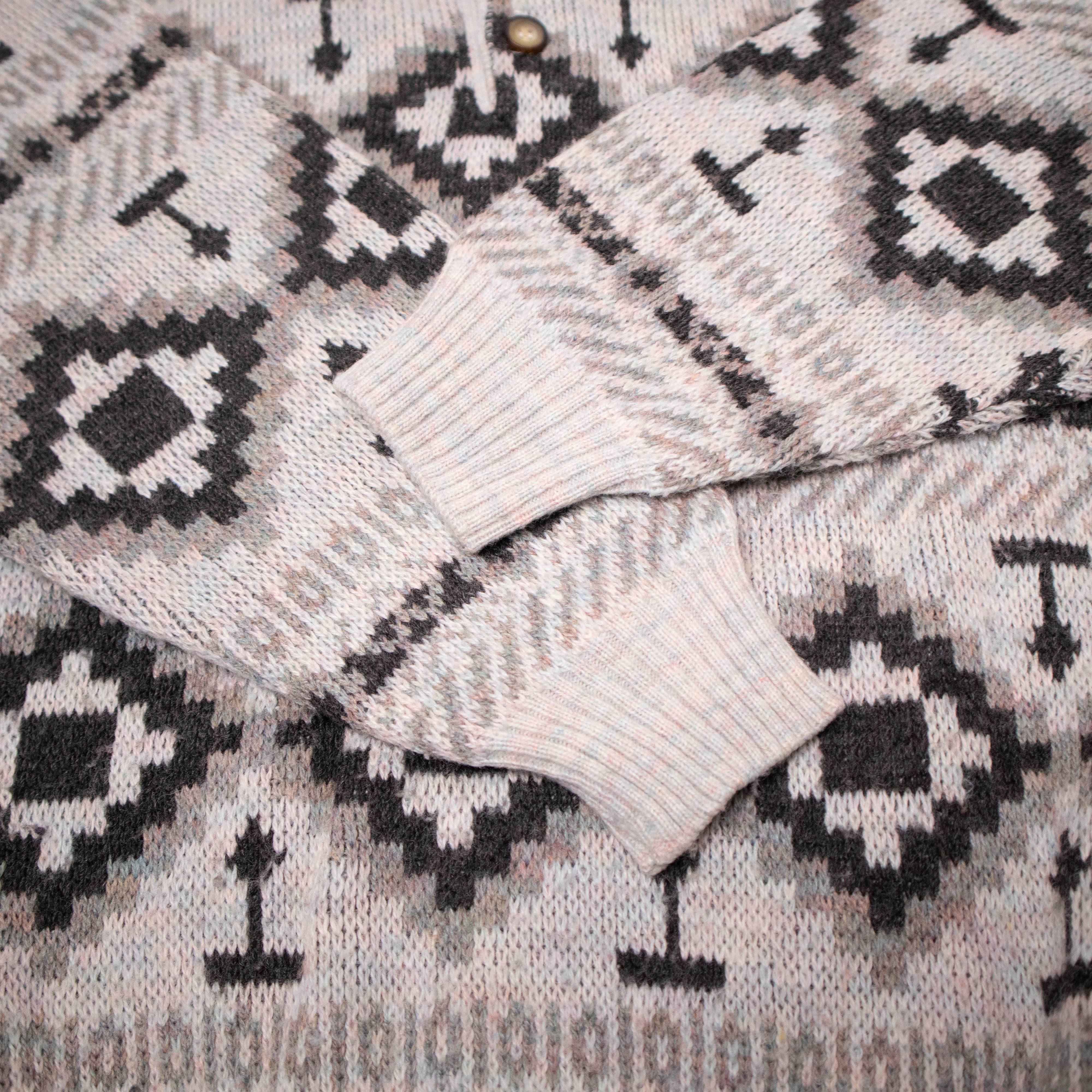 Vintage 80s 90s grey geometric 50% wool buttoned Sweater - Size M 