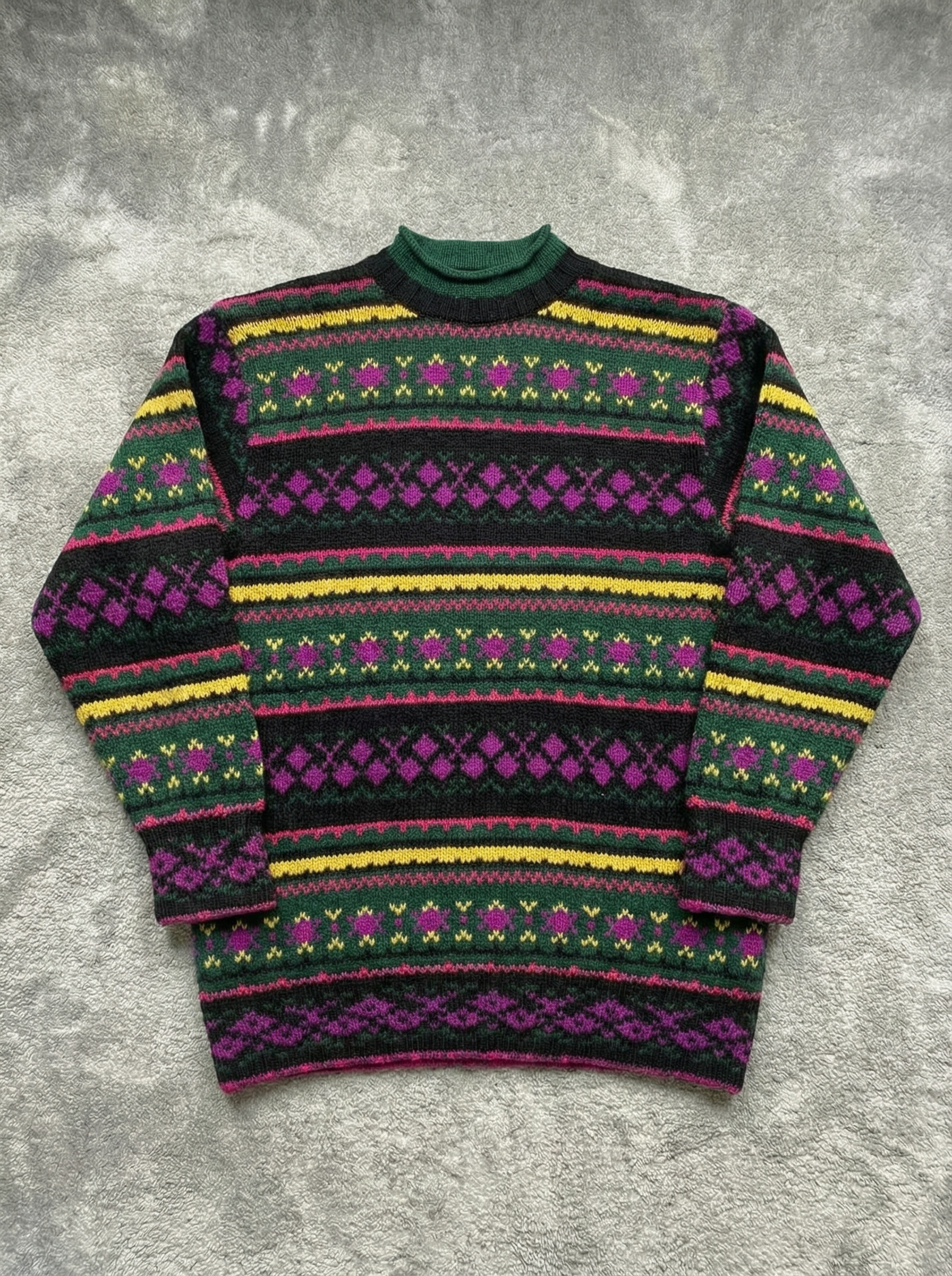 Vintage 80s 90s multicolor abstract geometric 100% wool Benetton Sweater - Size M/L woman